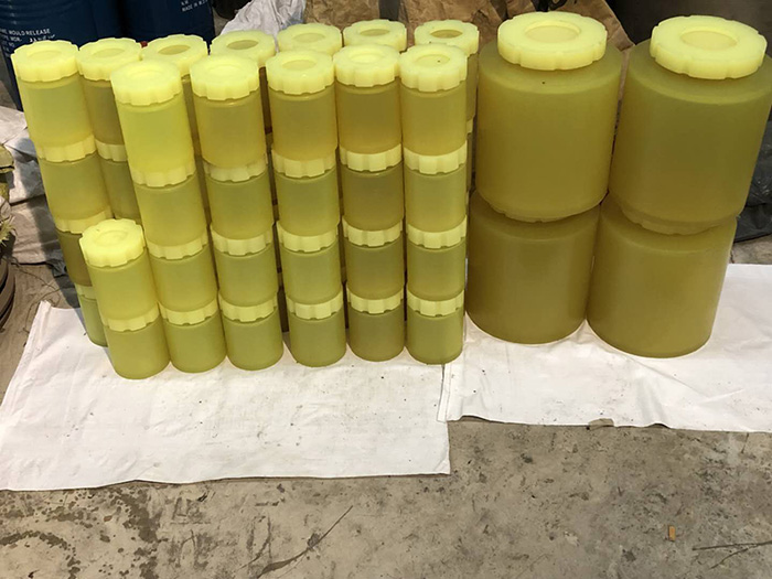 聚氨酯球磨罐具有良好的耐化學腐蝕性能夠在惡劣的工作環(huán)境下保持穩(wěn)定的性能